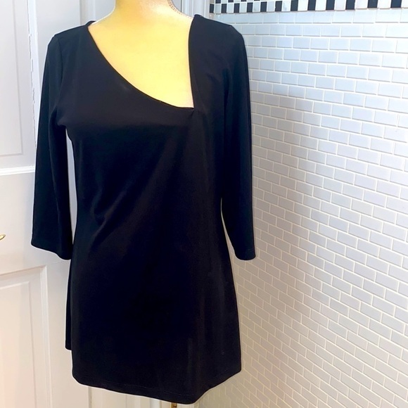 Neiman Marcus black rayon jersey asymmetrical neckline tunic. Size Small. - Picture 1 of 7